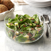 Spinach Salad with Warm Bacon Dressing Recipe: How to Make It image