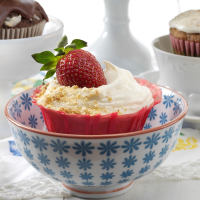 Strawberry Cheesecake Cupcakes Recipe: How to Make It image