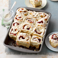 Cranberry Sweet Rolls Recipe: How to Make It image