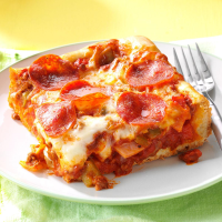 Quick & Easy Deep Dish Pizza Recipe: How to Make It image
