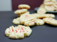 Canada Cornstarch Shortbread Cookies - Baconhound image