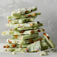 Lime-in-the-Coconut Almond Bark Recipe: How to Make It image