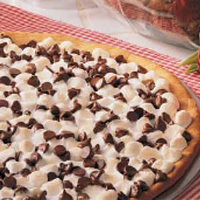 Cookie Pizza Recipe: How to Make It image