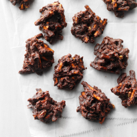 Crunchy Chocolate Clusters Recipe: How to Make It image