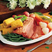 Corned Beef and Mixed Vegetables Recipe: How to Make It image