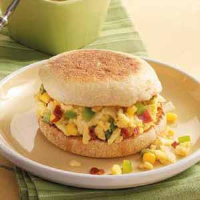 Spicy Scrambled Egg Sandwiches Recipe: How to Make It image