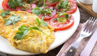Omelette with Peppers and Cheese - Recipe | Tastycraze.com image
