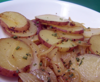 RED POTATOES AND ONIONS IN SKILLET RECIPES