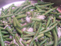 Green Beans with herbs Recipe - Food.com image