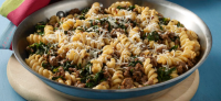 Rotini with Ground Beef & Spinach - Dreamfields Foods image