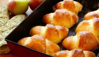 Honey Croissants - Recipe | Tastycraze.com image