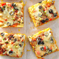 Mozzarella Cornbread Pizza Recipe: How to Make It image
