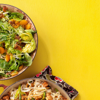 Almond & Mandarin Orange Salad Recipe: How to Make It image
