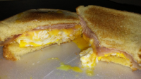 Fried Egg & Cheese Sandwich Recipe - Food.com image