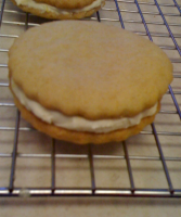 Lemon-Cream Sandwich Cookies Recipe - Food.com image