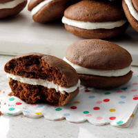 Old-Fashioned Whoopie Pies Recipe: How to Make It image