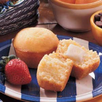 Sweet Cornbread Muffins Recipe: How to Make It image