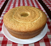 WHAT GOES WITH POUND CAKE RECIPES