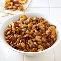 Gluten-Free Chocolate Snack Mix Recipe: How to Make It image