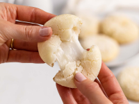 Vegan Mochi Cookies with Mochi Filling | Foodaciously image