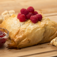 Gooey Baked Brie In Phyllo Dough Recipe by Tasty image