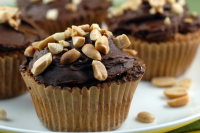 Peanut Butter Chocolate Chip Cupcakes Recipe - Food.com image