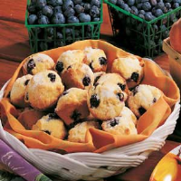 Blueberry Mini Muffins Recipe: How to Make It image