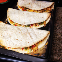 WHAT DO YOU SERVE WITH QUESADILLAS RECIPES