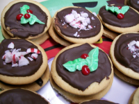 Giada's Peppermint-Chocolate Sandwich Cookies Recipe ... image