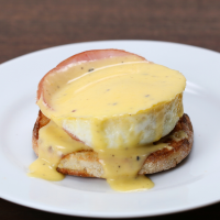 Baked Eggs Benedict Cups Recipe by Tasty image
