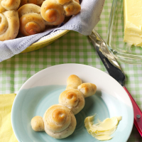 Easter Bunny Rolls Recipe: How to Make It image