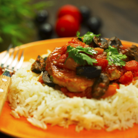Pork Chops with Tomato Sauce | So Delicious image