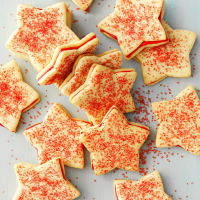 White Chocolate Star Sandwich Cookies Recipe: How to Make It image