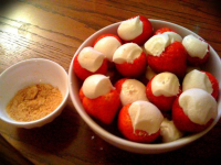 Strawberry Cheesecake Bites Recipe - Food.com image