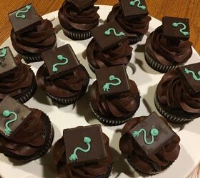 Graduation Cupcakes | Foodtalk image