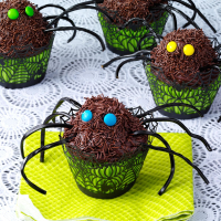 Spider Cupcakes Recipe: How to Make It image