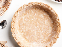 Gingerbread Pie Crust - Hy-Vee Recipes and Ideas image