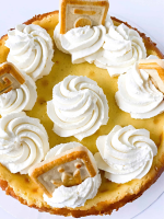 Banana Cheesecake With Cookie Crust Recipe image