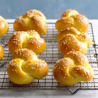 Pumpkin Knot Rolls Recipe: How to Make It - Taste of Home image