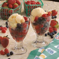Finnish Berry Dessert Recipe: How to Make It image