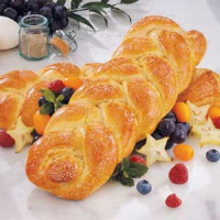 Norwegian Cardamom Bread Braids Recipe: How to Make It image