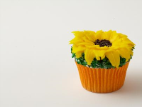 Giant Sunflower Cupcakes Recipe | Food Network Kitchen ... image