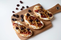 Italian bruschetta with duck and caramelized onions Recipe ... image