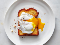 Shallow-Poached Eggs Recipe | Cooking Light image