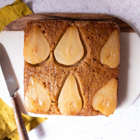 Spiced Pear Upside-Down Cake | Recipes | WW USA image
