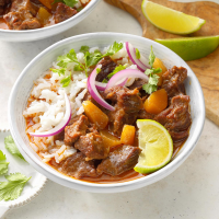 Coconut Mango Thai Beef Curry Recipe: How to Make It image