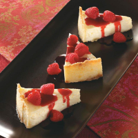 Raspberry Cheesecake Recipe: How to Make It image