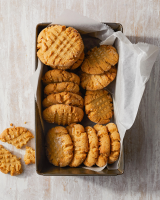 Easy Gluten-Free Peanut Butter Cookies | Better Homes ... image