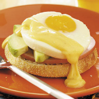Sandwich with egg, tomato and avocado, an ideal brunch ... image