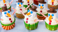 Christmas Snowman Cupcakes Recipe - Food.com image
